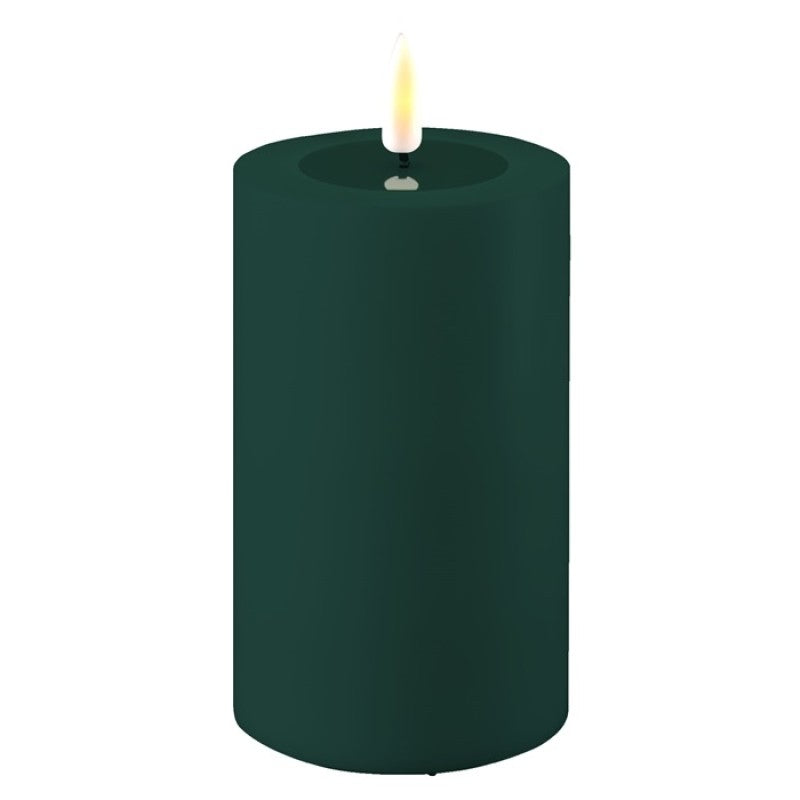 LED Candle - 1 stk kubbelys Mørk grønn D:7,5 cm x H: 12,5cm