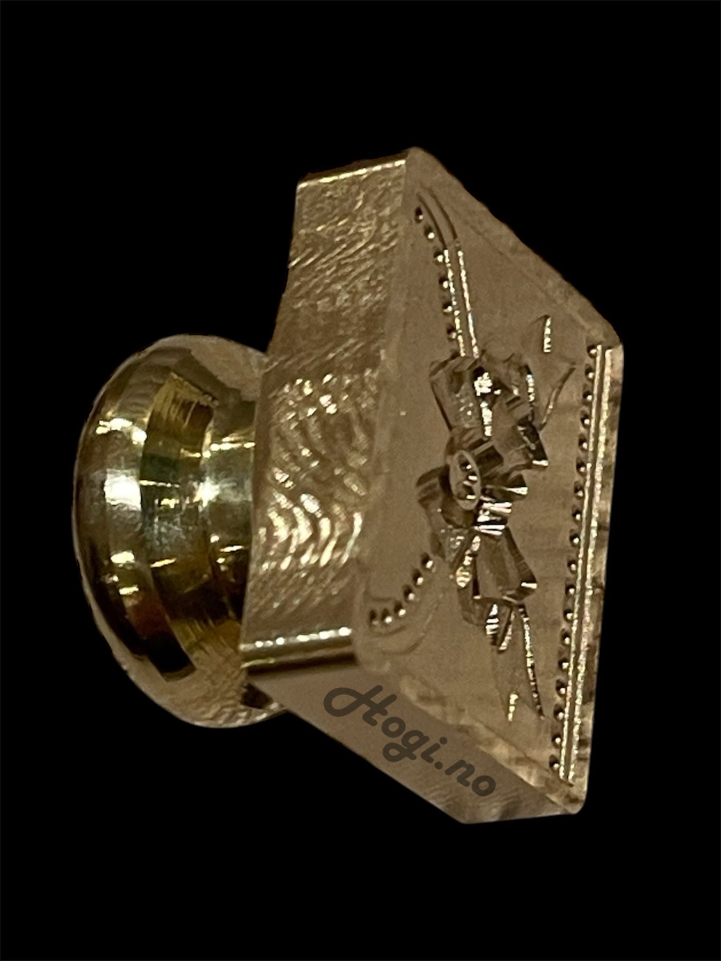 NYHET! Lakkstempel- wax Konvolutt med sløyfe - 2 x 1,6 cm