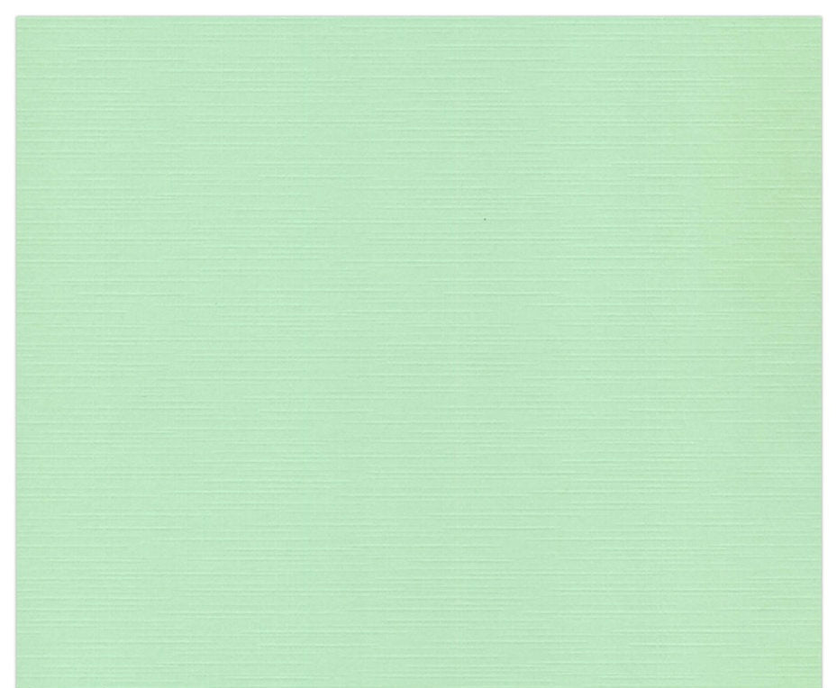 Ensfarget Kartong - mellom grønn / Middle green 12x12, 240gram . Syrefri. Ensfarget med linstruktur