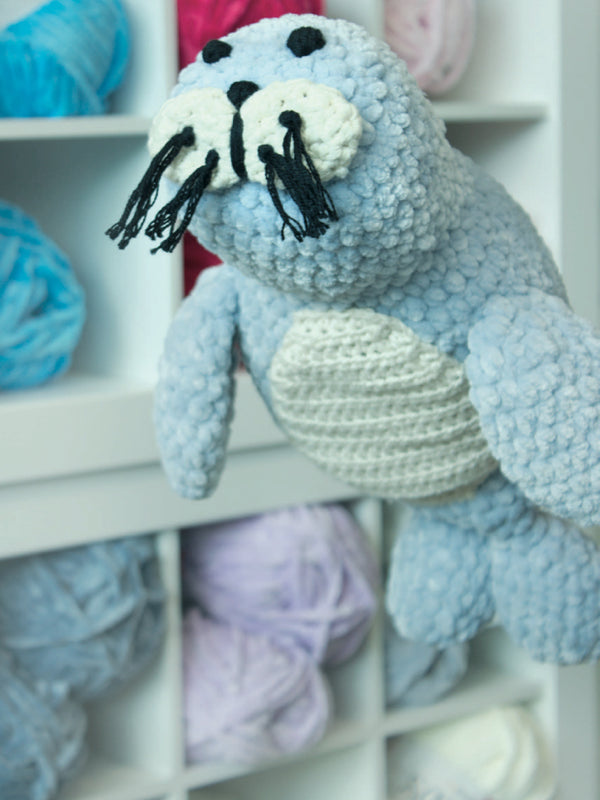 Myboshi Garn -Chenillegarn - Samt Biber 100g - brun