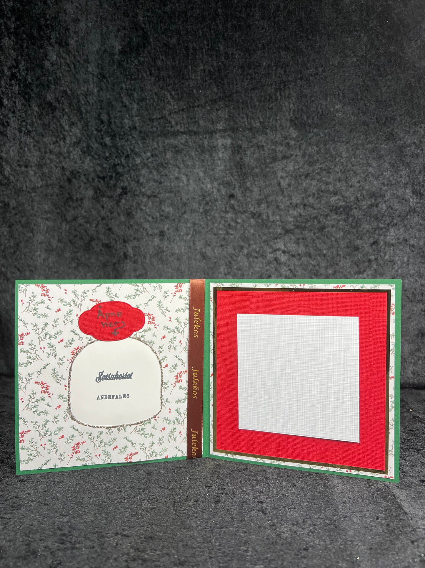 Creative expressions die - domed snow globe- kan brukes med og uten acryl kuppel