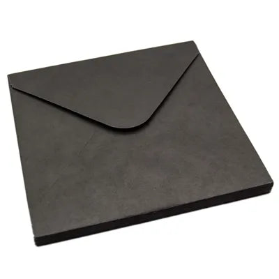Konvolutter svart 10 stk str: Størrelse: 16x16 cm.