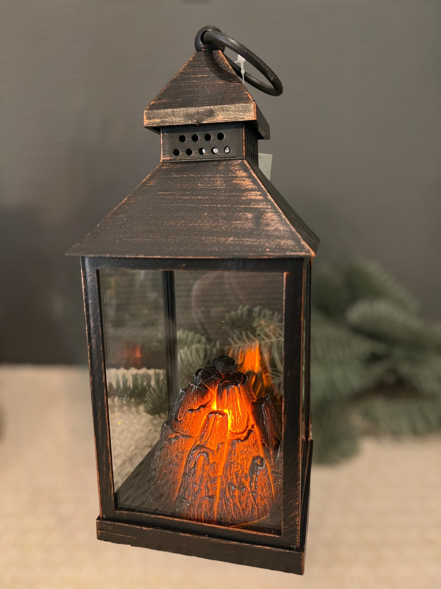Lykt med flamme