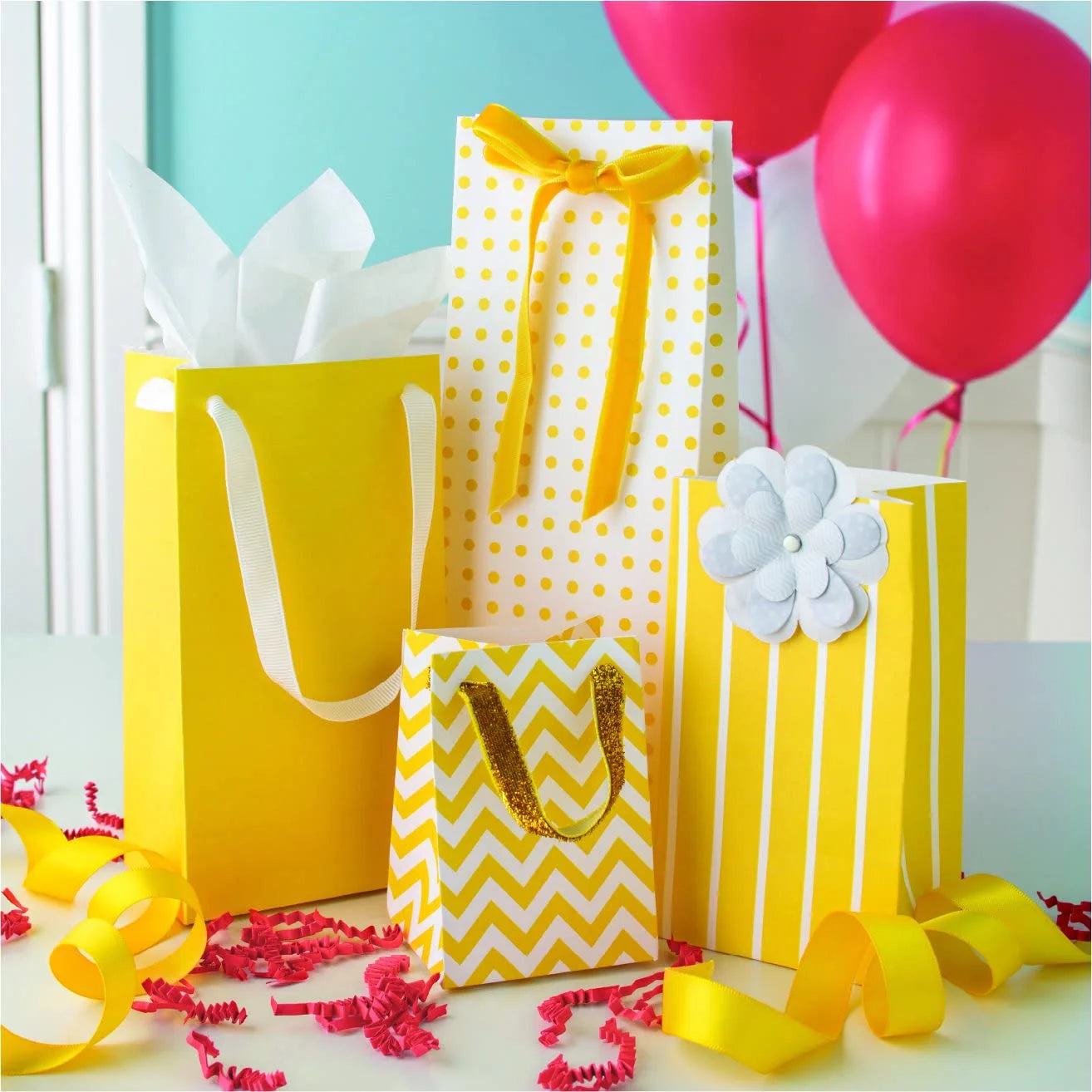 We R Memory keepers gift bag punch board