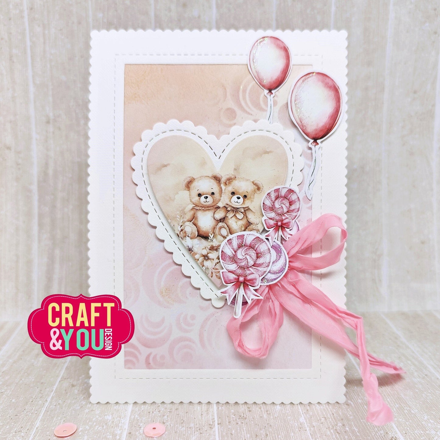 Craft & You scallop fotorammedies - Biscuit Photo Frame Set Dies (CW330)