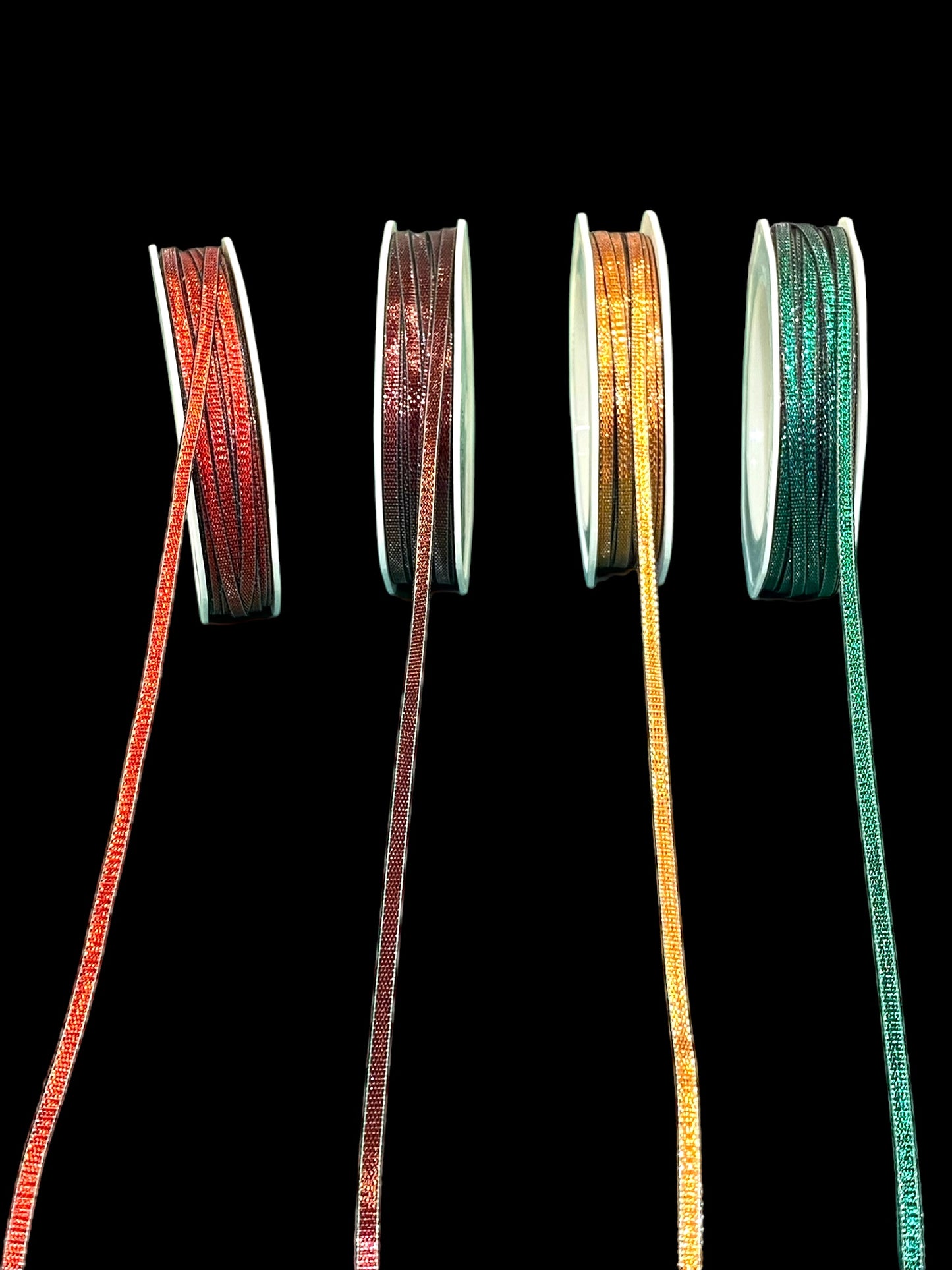 Tiffany bånd nydelig satinbånd med flott metallic/glanset farge 3mm