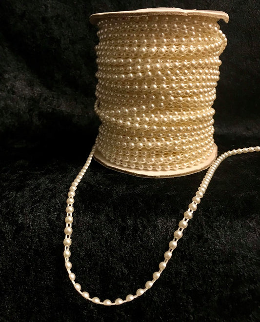 Perlebånd halvperler kremhvit