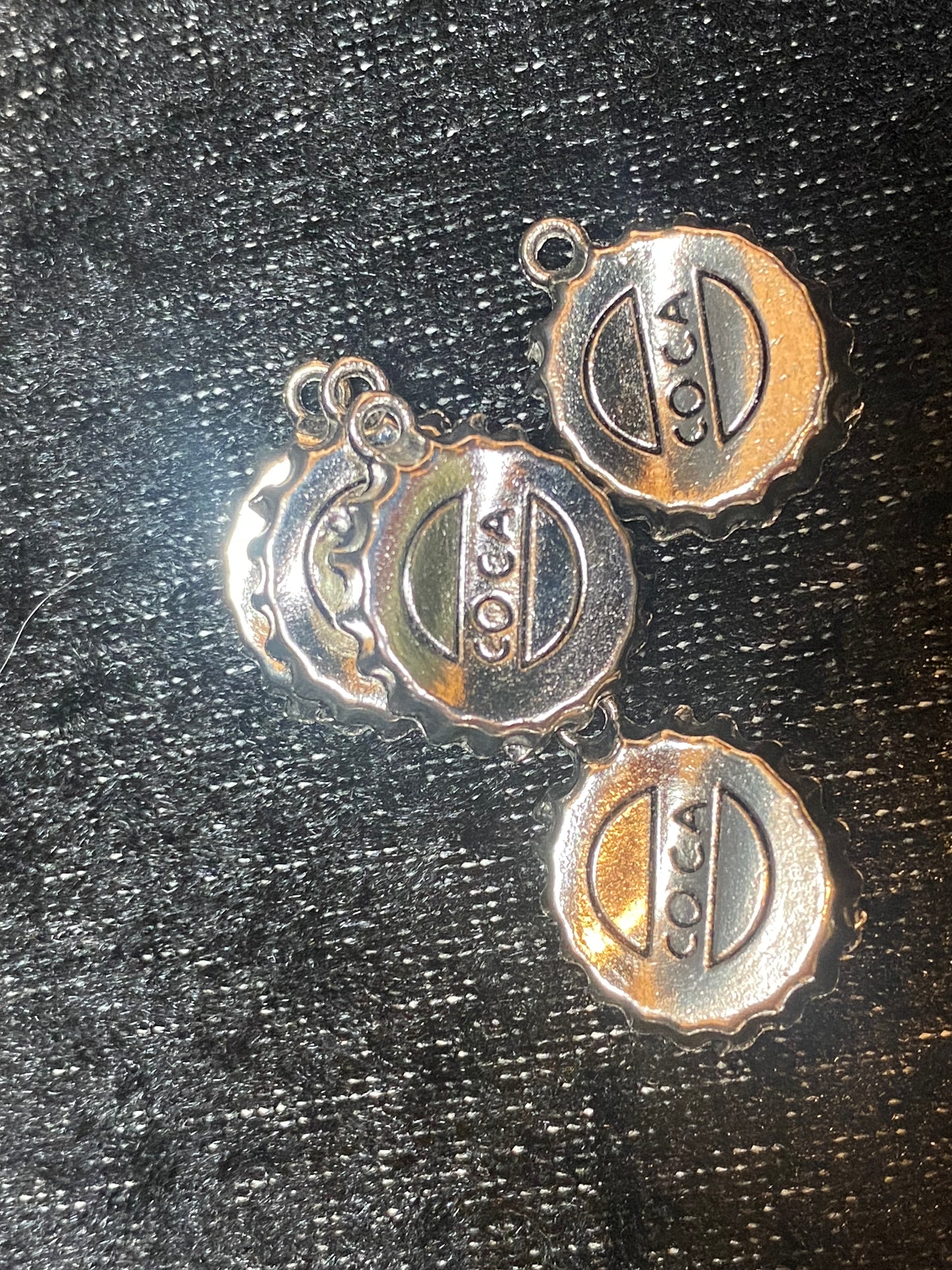 Miniatyr mini flaske Coca cola. H 34mm. 2 stk i pk.