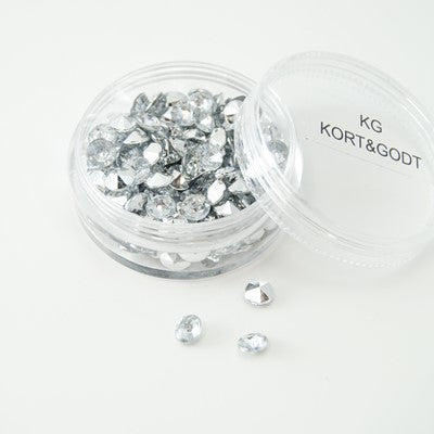 SALG! Diamanter. Bordstrø / shakercard-dekor/ kortdekor.