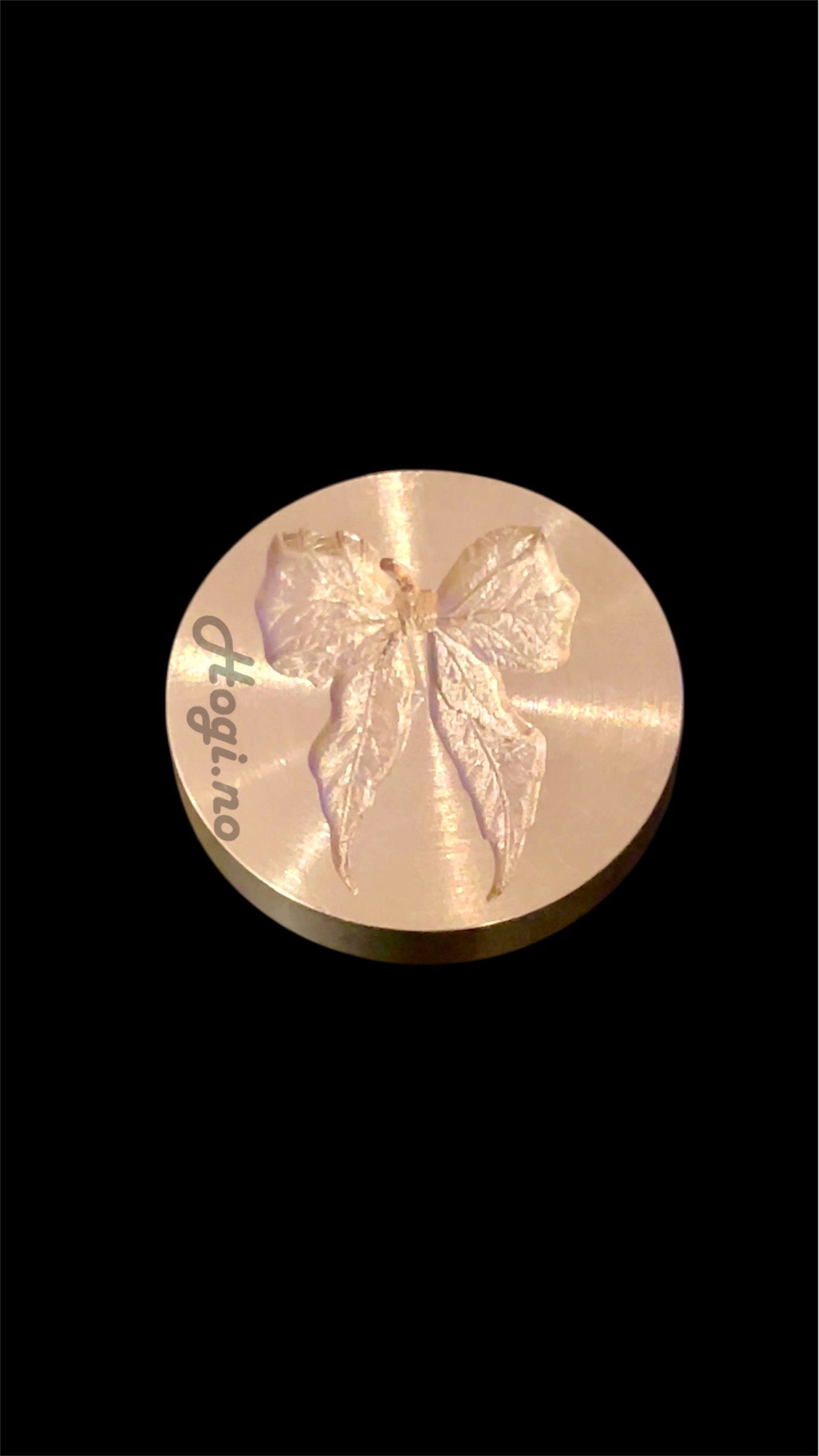 Lakkstempel- wax sealing coin -motiv: Sløyfe -Ø 2,5cm - til lakkstempel segl