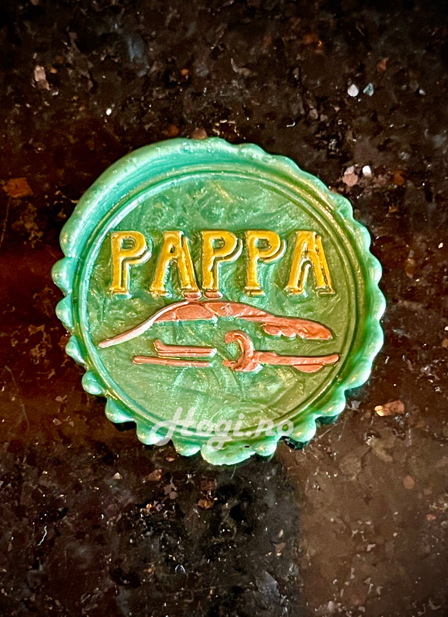 EKSKLUSIV NYHET! Lakksegl stempel «PAPPA» m/ bil i moderne design - Hogi.no’s design