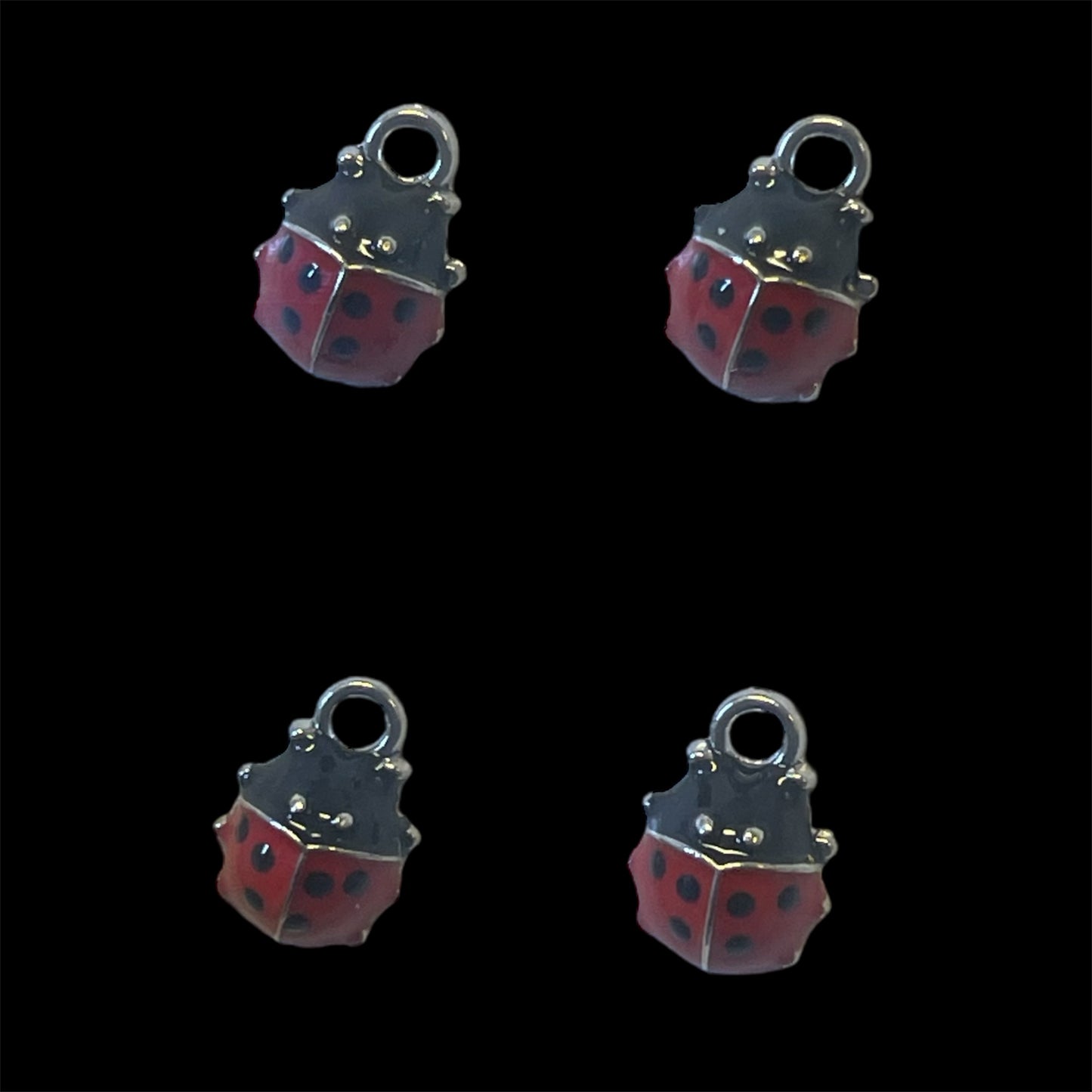 Charms - Lykkedyr / marihøne 🐞 - 4 stk