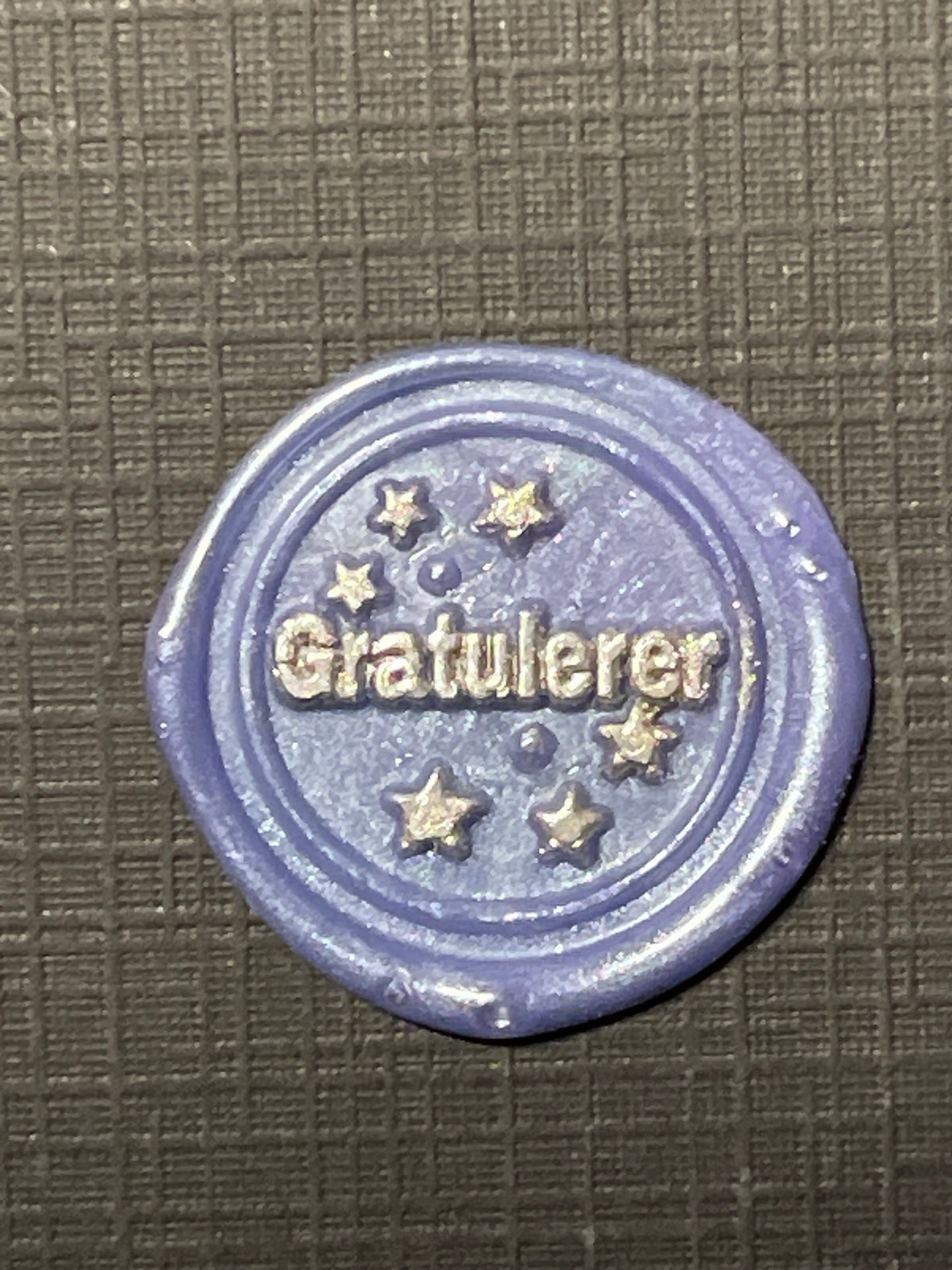 EKSKLUSIV NYHET! Hogi.no’s lakkstempel- wax sealing coin - ✨«Gratulerer»✨ med stjerner - lakkstempel segl-Ø 20mm eller Ø 30mm- velg størrelse.