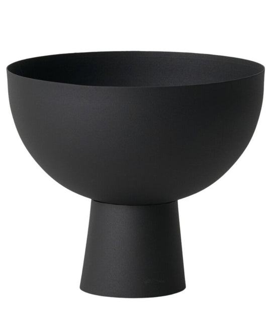 Skål- sort- metall