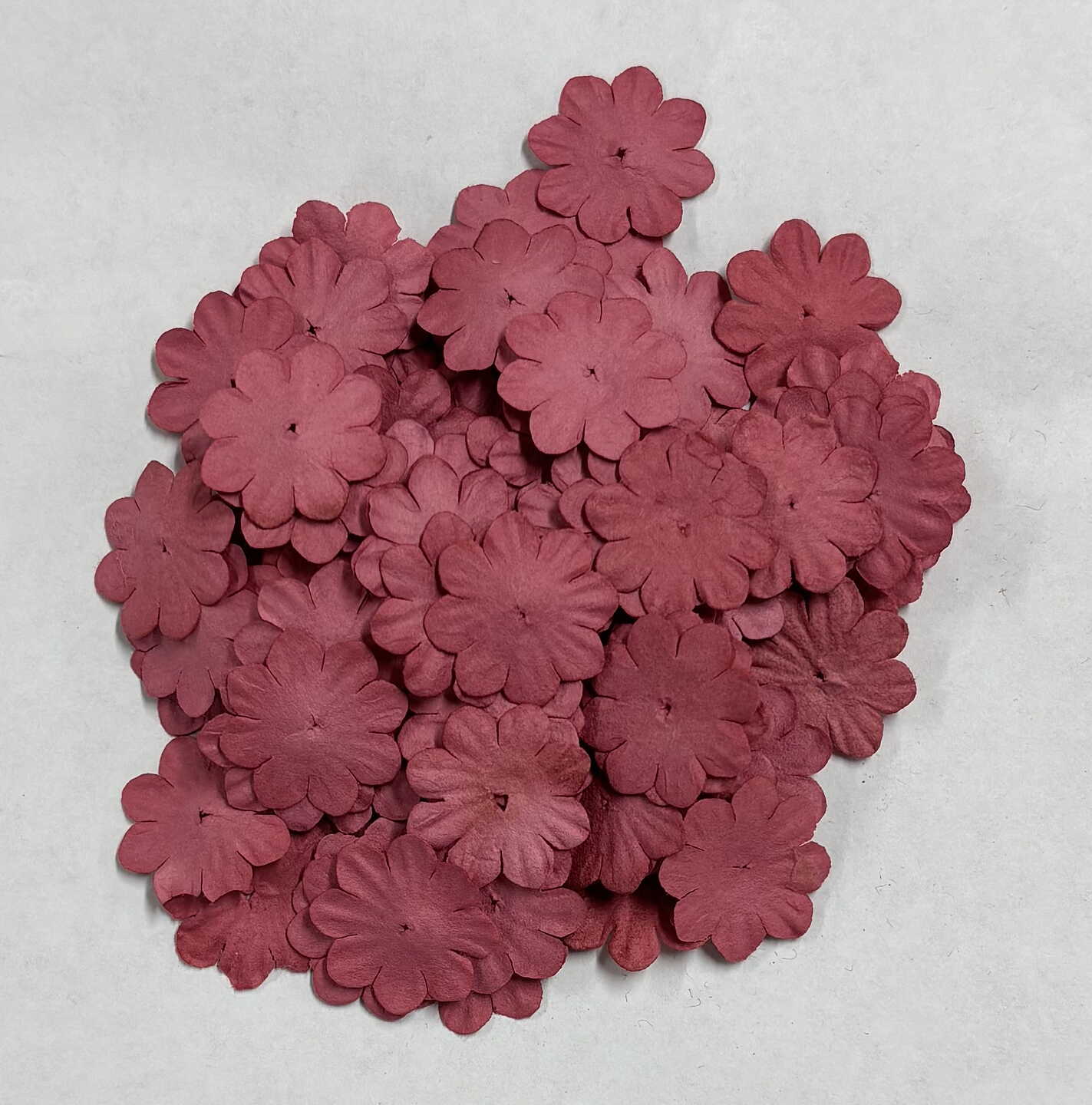 NYHET! Reprint Mini Papirblomster 20 mm 100 st Raspberry