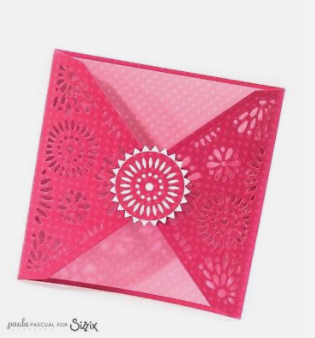 SALG!! Sizzix Thinlits Plus - Konvolutt-die.