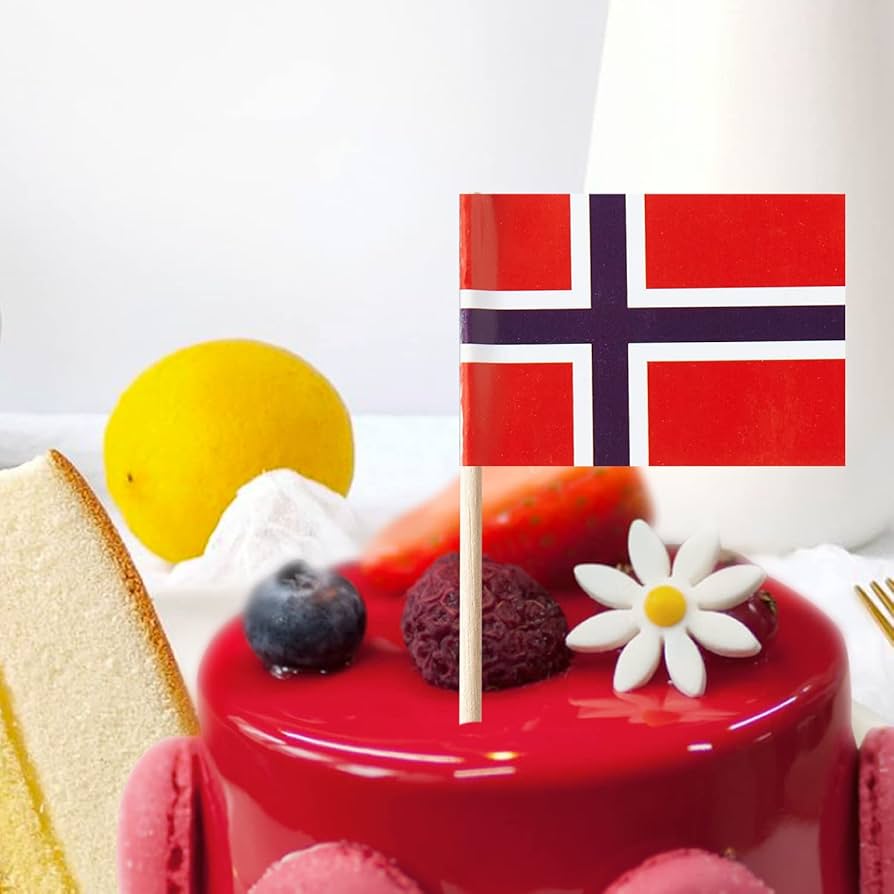 Flagg Norge-  10 stk pr pk/ kakeflagg/ kakedekor