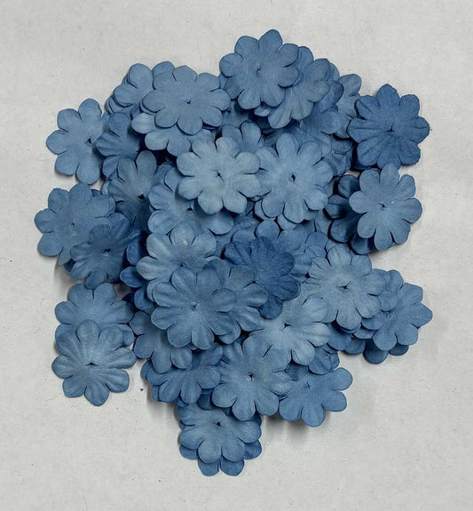 Forhåndsbestill nå! Kommer snart! NYHET! Reprint Mini Papirblomster 20 mm 100 st Dusty Blue