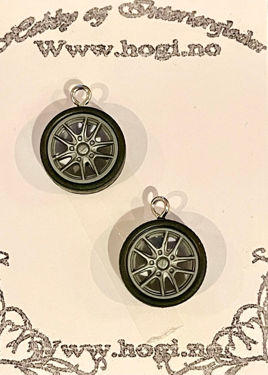 NYHET! Charms -Dekk på felg- 2 stk