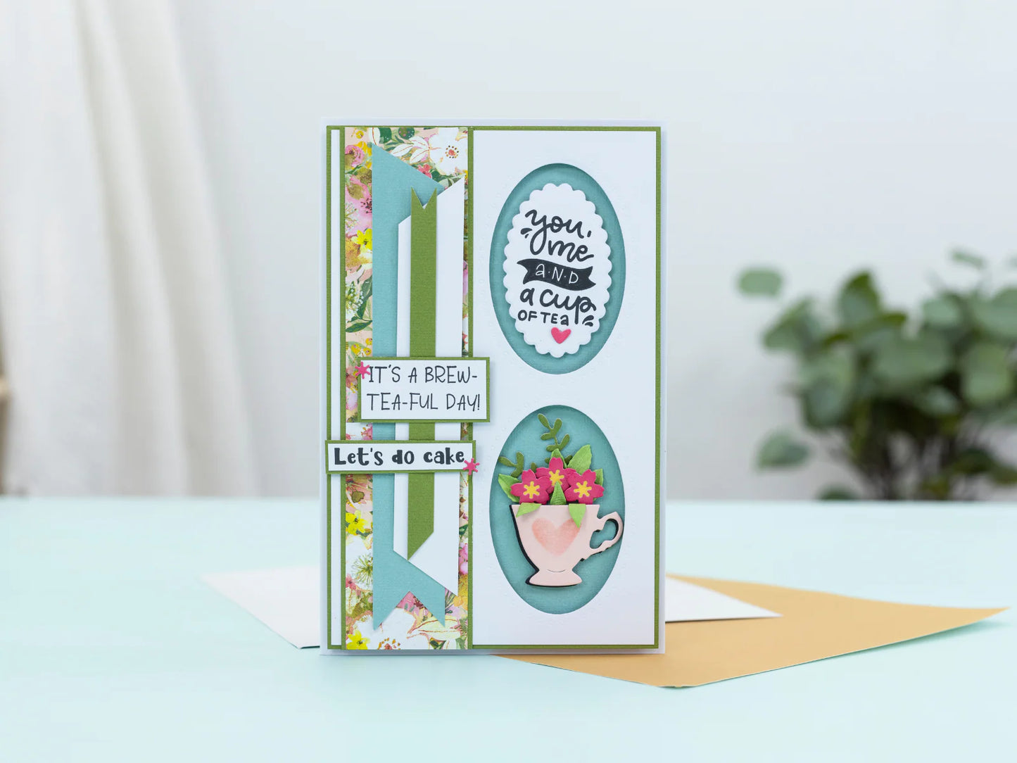 Crafter’s Companion Tea & Coffee Metal Die set- te og kaffe diessett - 8 dies i settet