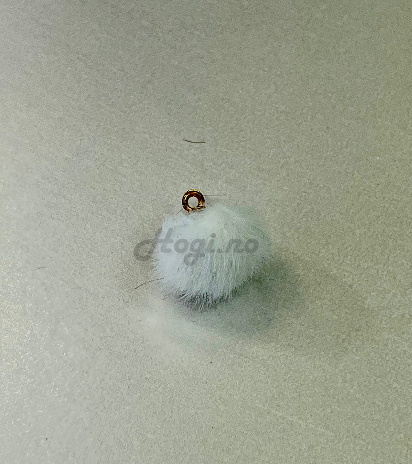 Pom pom, mini, med  fuskepels, MANGE FARGER Å VELGE I😍