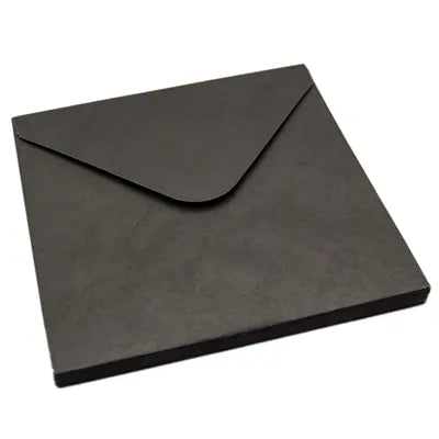 Konvolutter svart 10 stk  str: Størrelse: 16x16 cm.