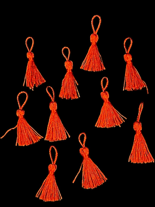 Dusk/ tassel, rød,  10 stk pr pk.