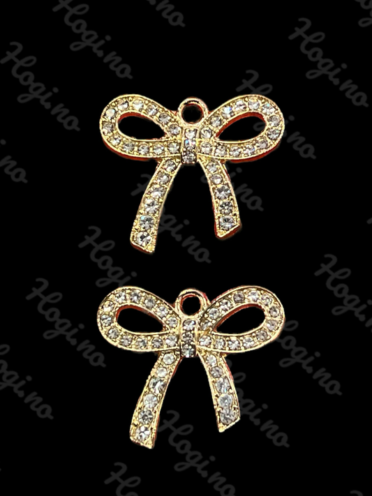 Charms - gullsløyfe med «diamanter» 2stk