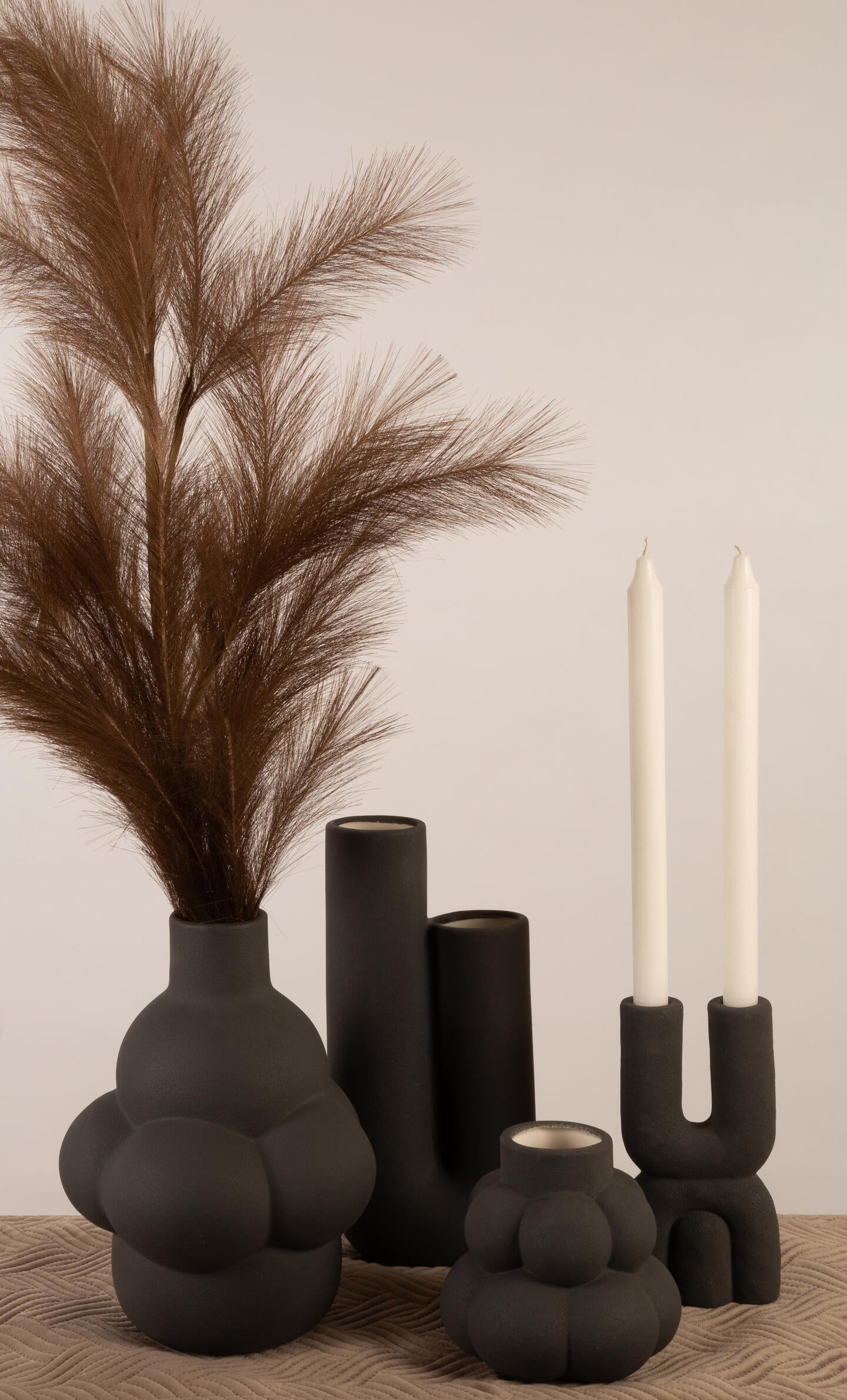 Lysestake  dobbel bue - mørk grå