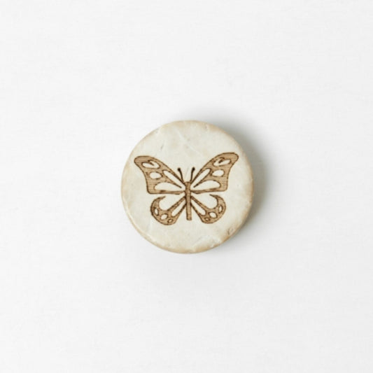 Knapp - «sommerfugl» Ø15mm, tre