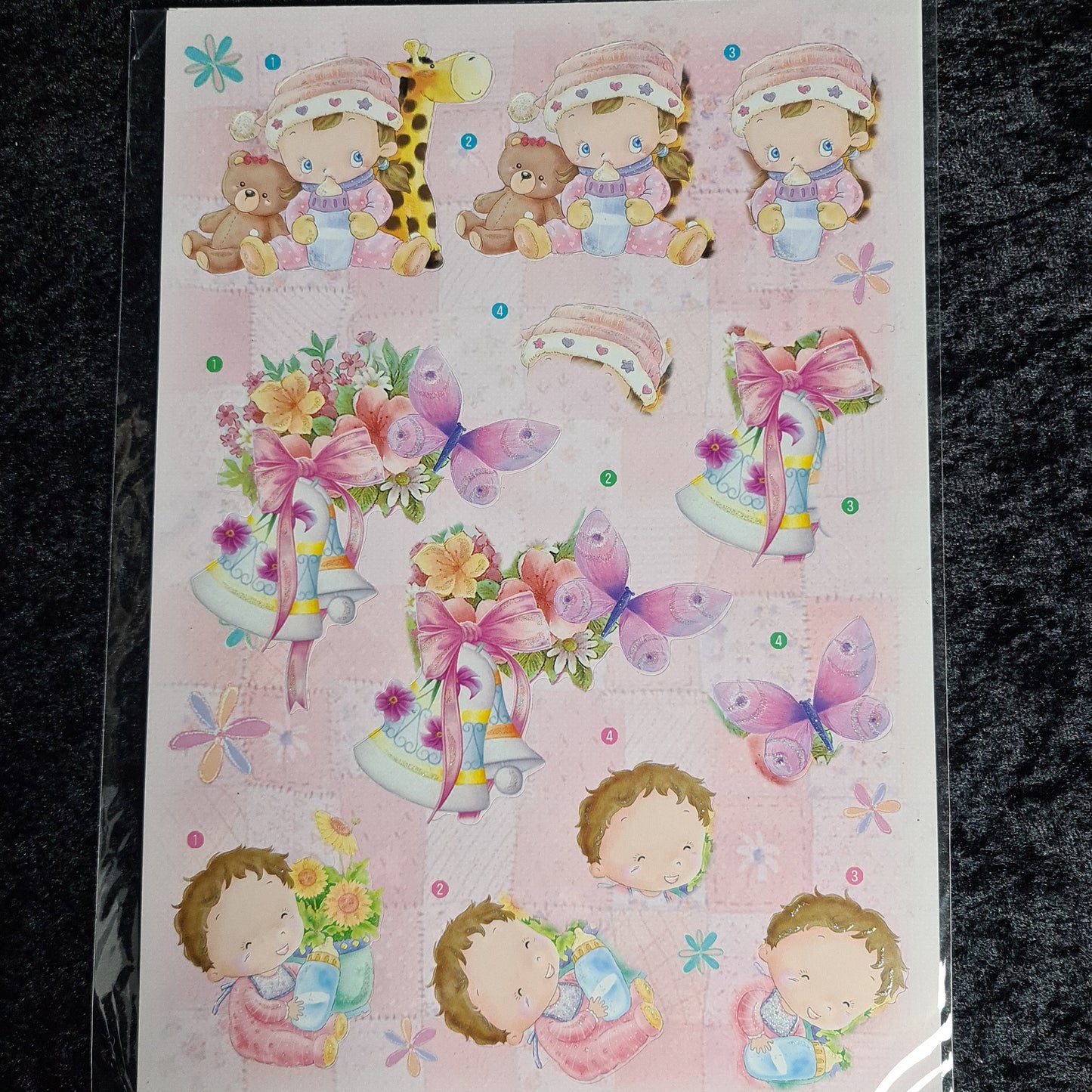 Ferdig utkuttet 3D baby / barn , motiv med glitter, (rosa & blå 2) #