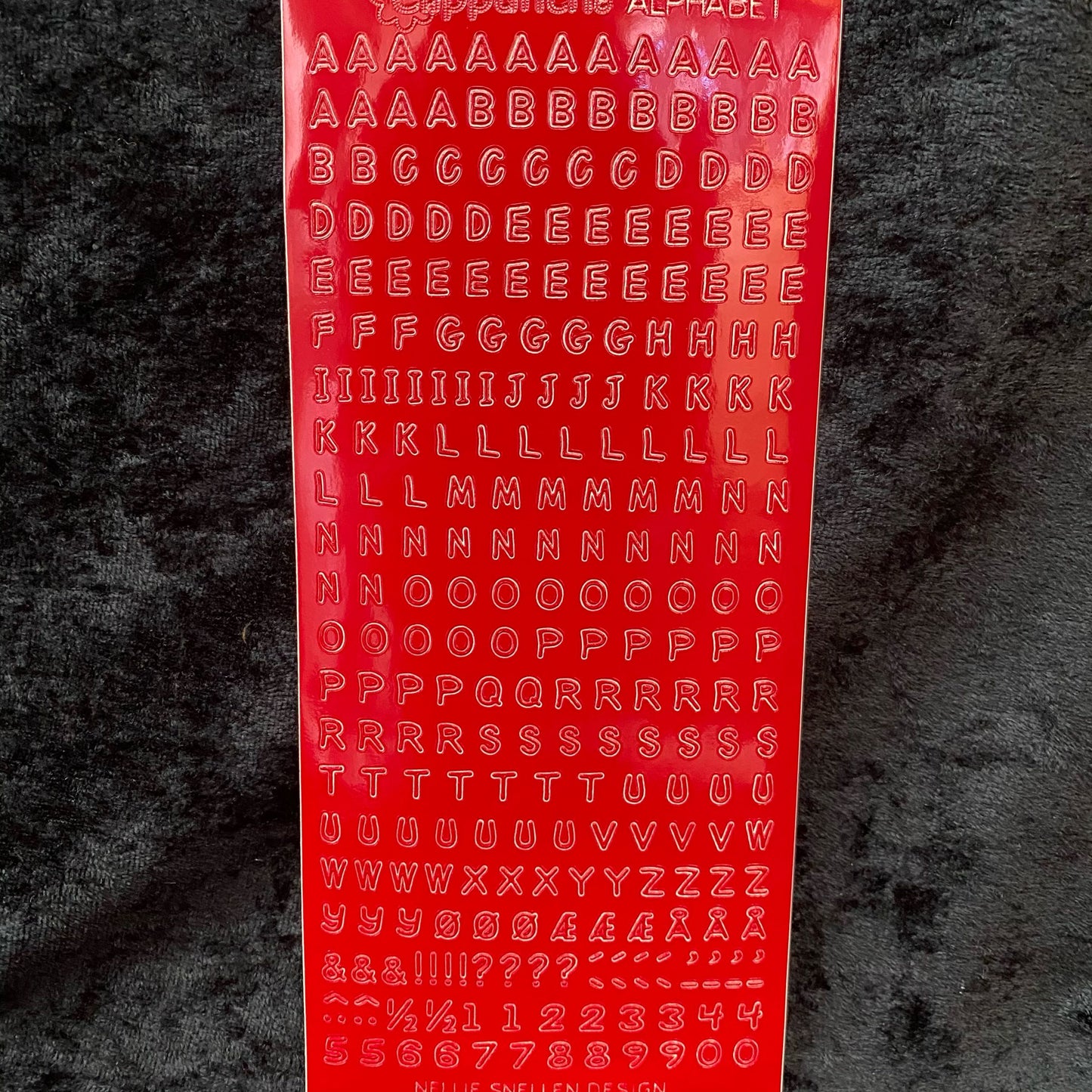 Klistremerker - alfabet rødt