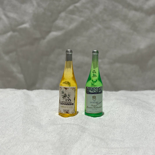 Miniatyr/ mini figur: Flaske, 2 stk i pk.H: ca 3cm. 3D