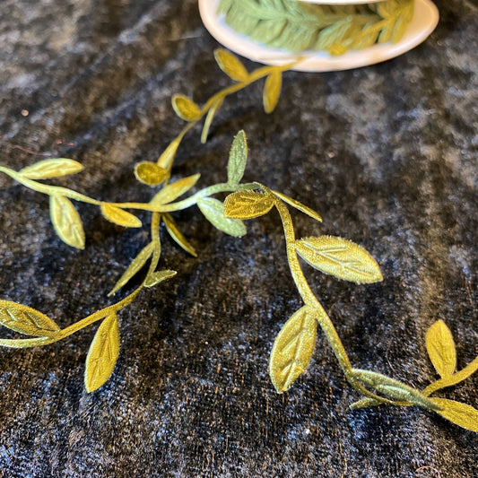 Bånd grønne blader