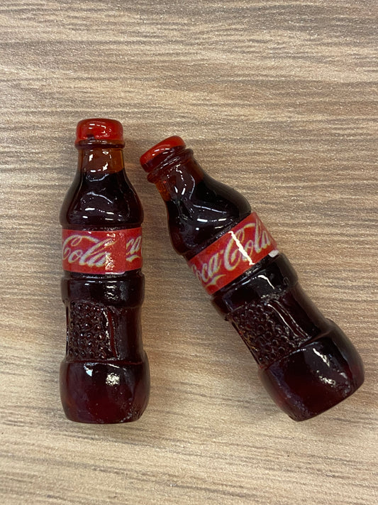 Miniatyr mini flaske Coca cola. H 34mm. 2 stk i pk.
