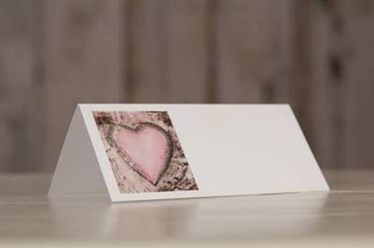 Bordkort - hvitt med Rosa hjerte. 10 stk