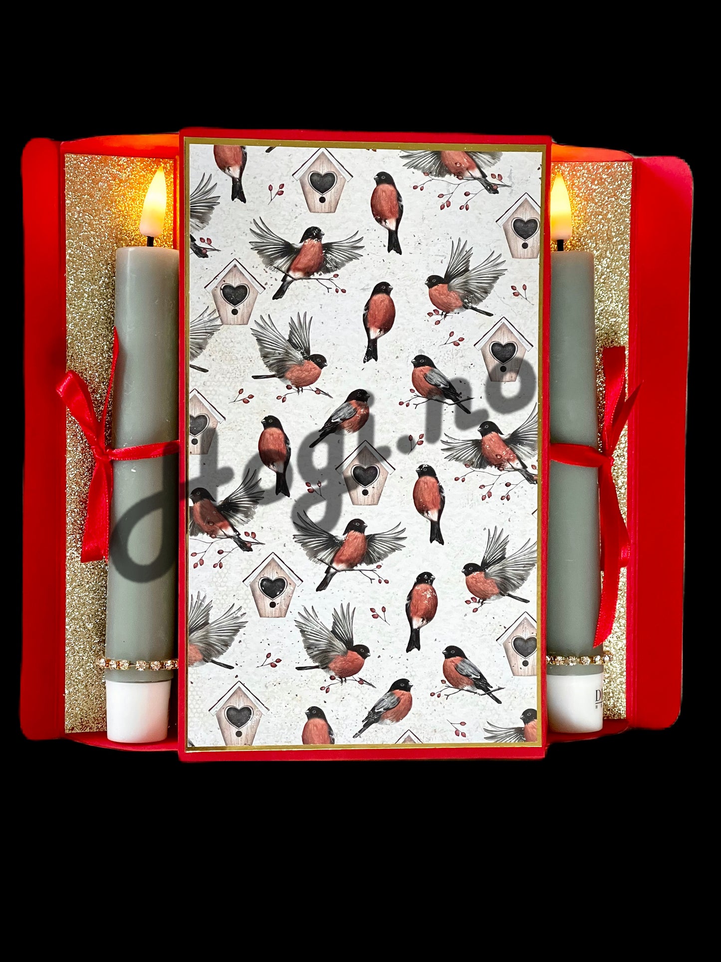 Hobbypakke - Eske med to «vipperom» og innebygget kort